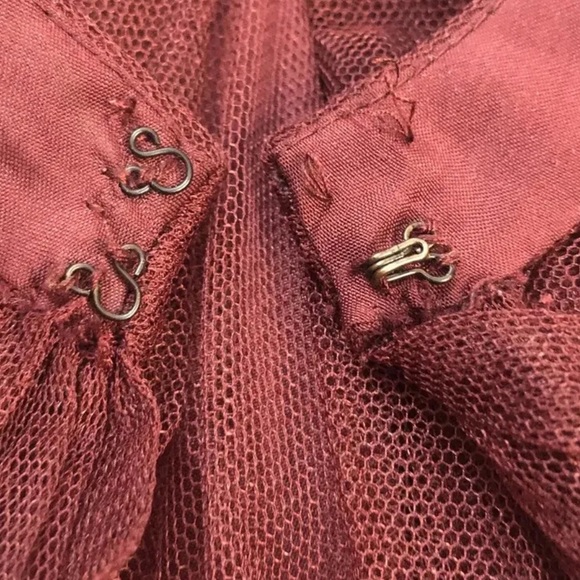 Women’s David’s Bridal Burgundy Halter Long Maxi Dress Size 8 - Picture 12 of 12